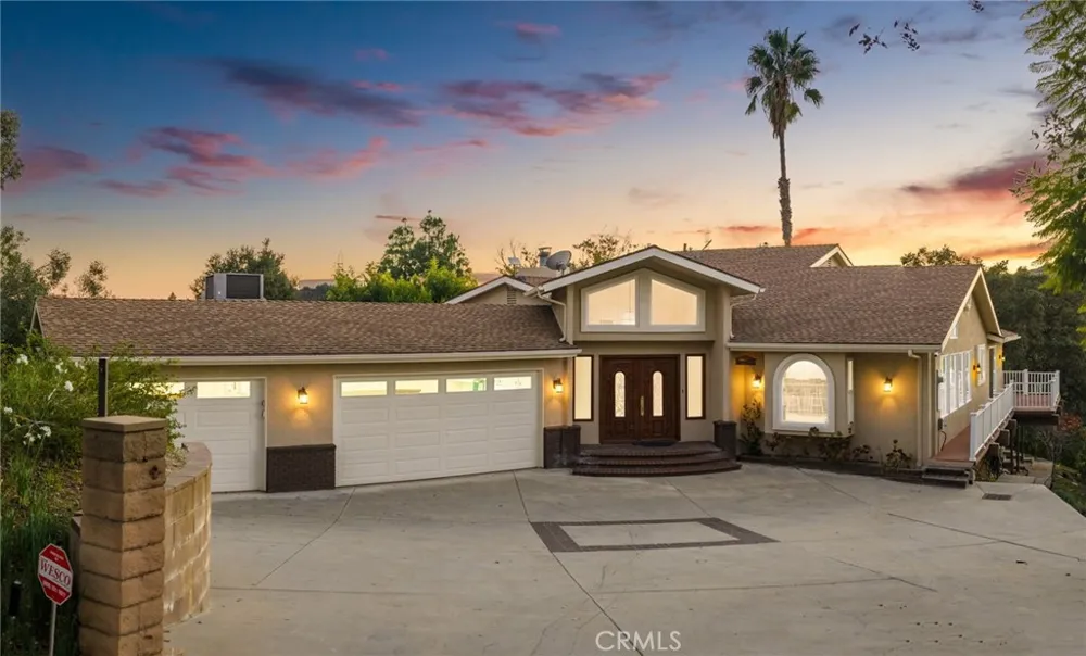 705 Beaverbrook Glendora, CA 91740