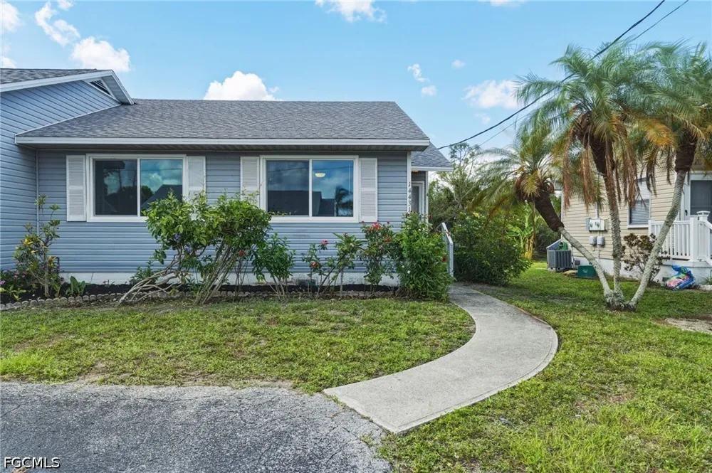 Worthwhile Road Port Charlotte, FL 33953