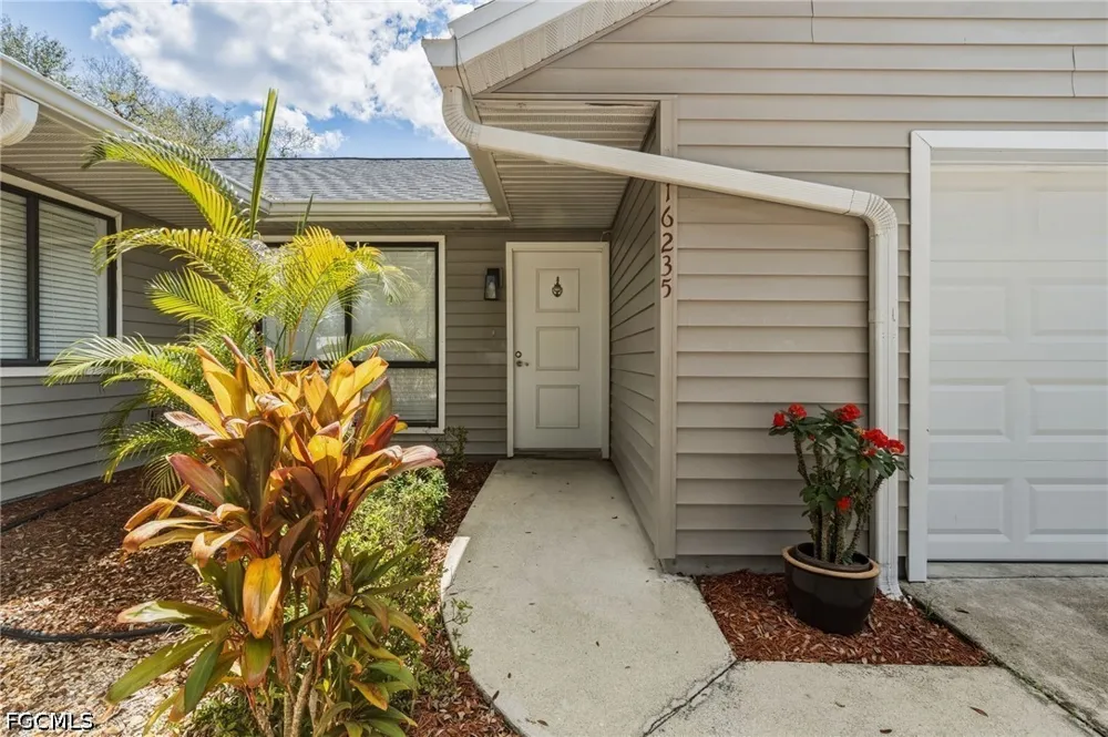 Banyan Avenue Port Charlotte, FL 33954