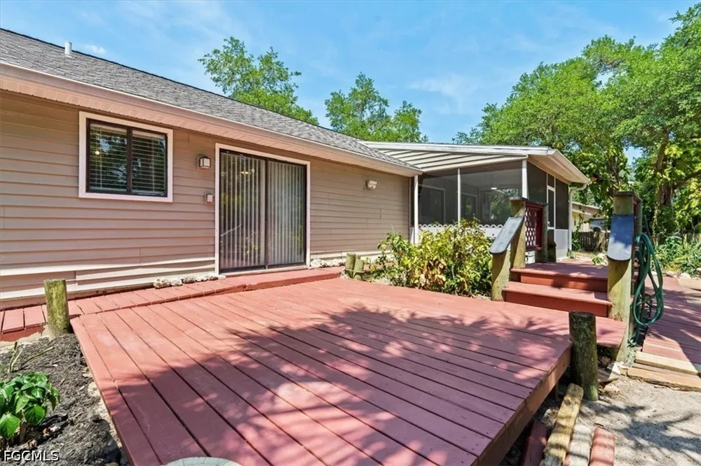 Banyan Avenue Port Charlotte, FL 33954