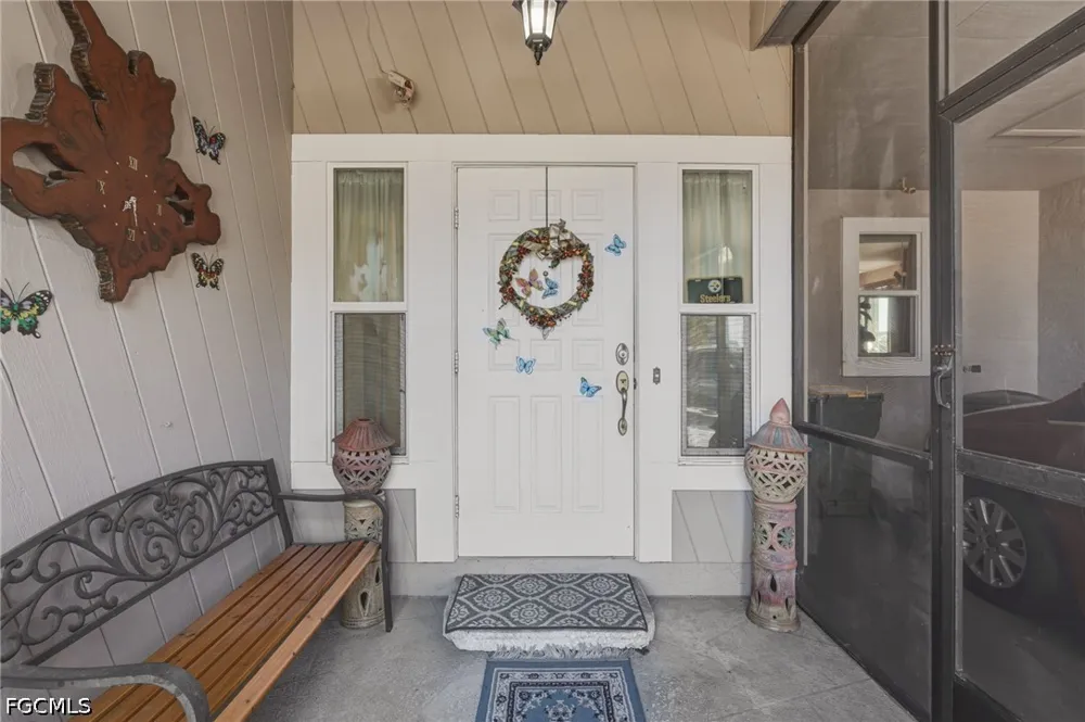 Blue Lane NW Port Charlotte, FL 33952