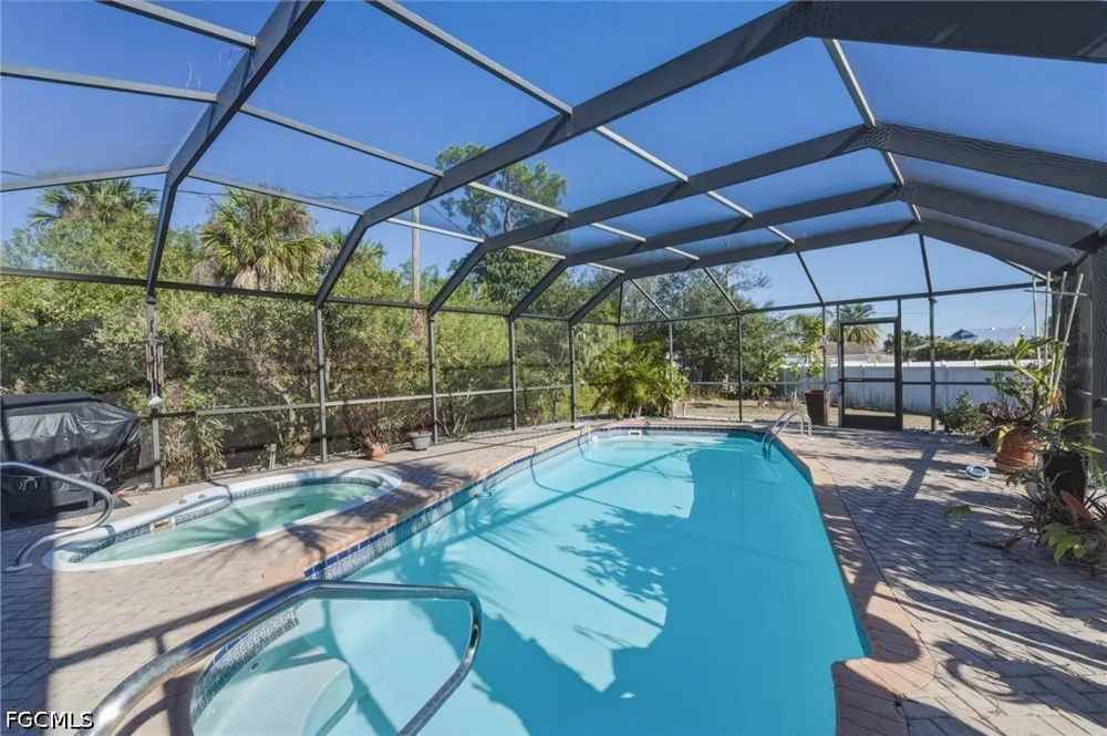 Blue Lane NW Port Charlotte, FL 33952