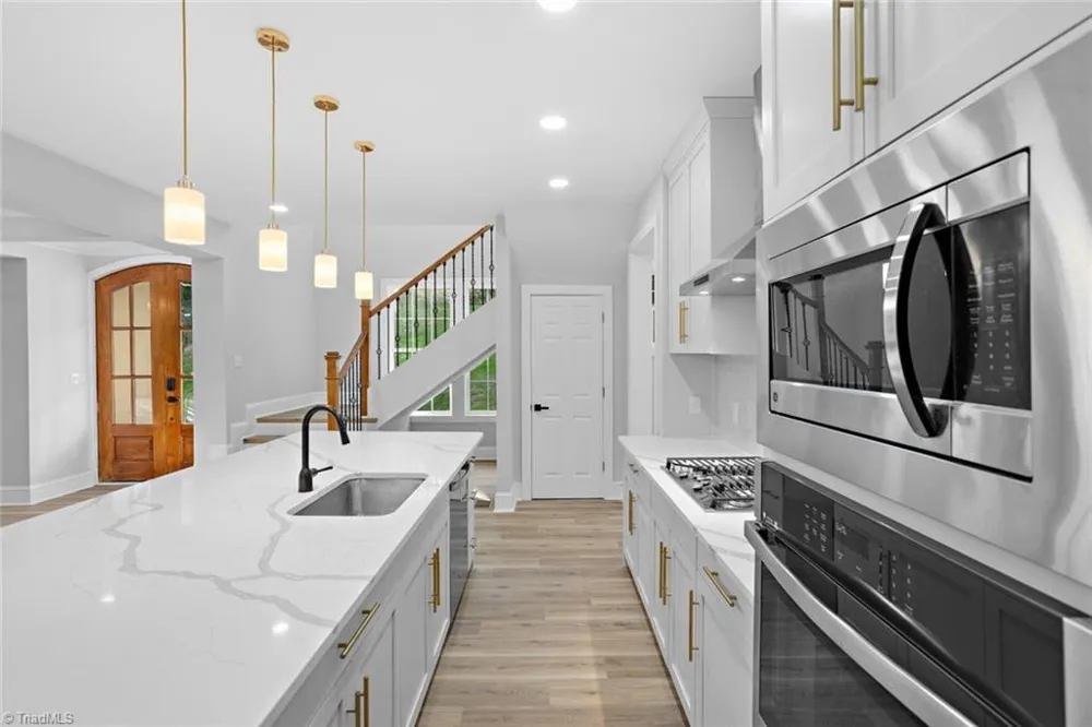 2592 Fox Ridge Road Asheboro, NC 27205