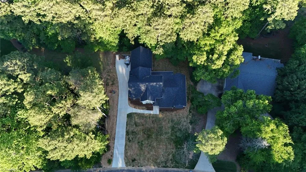 2592 Fox Ridge Road Asheboro, NC 27205