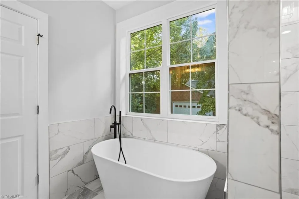 2592 Fox Ridge Road Asheboro, NC 27205