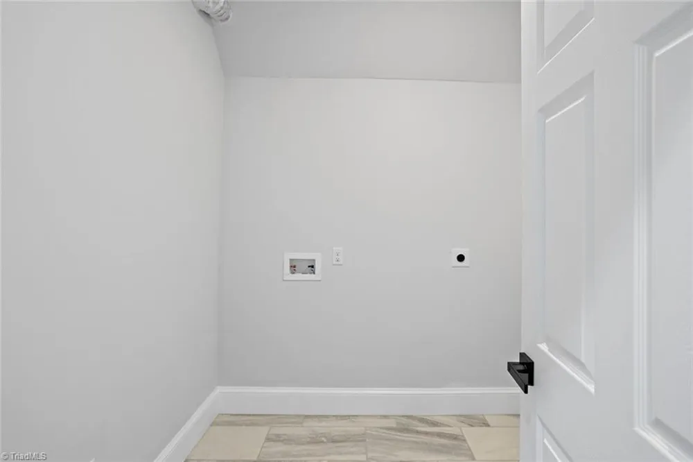 2592 Fox Ridge Road Asheboro, NC 27205