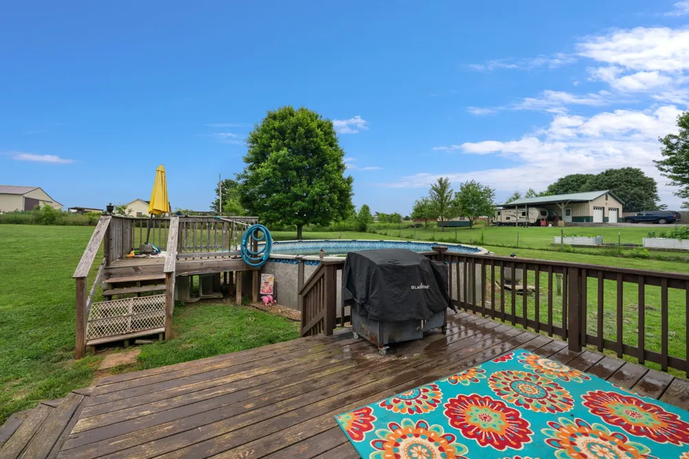 734 Lear Rd Portland, TN 37148