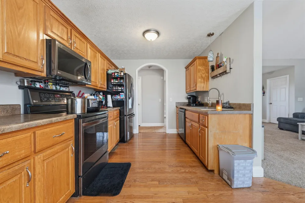 734 Lear Rd Portland, TN 37148