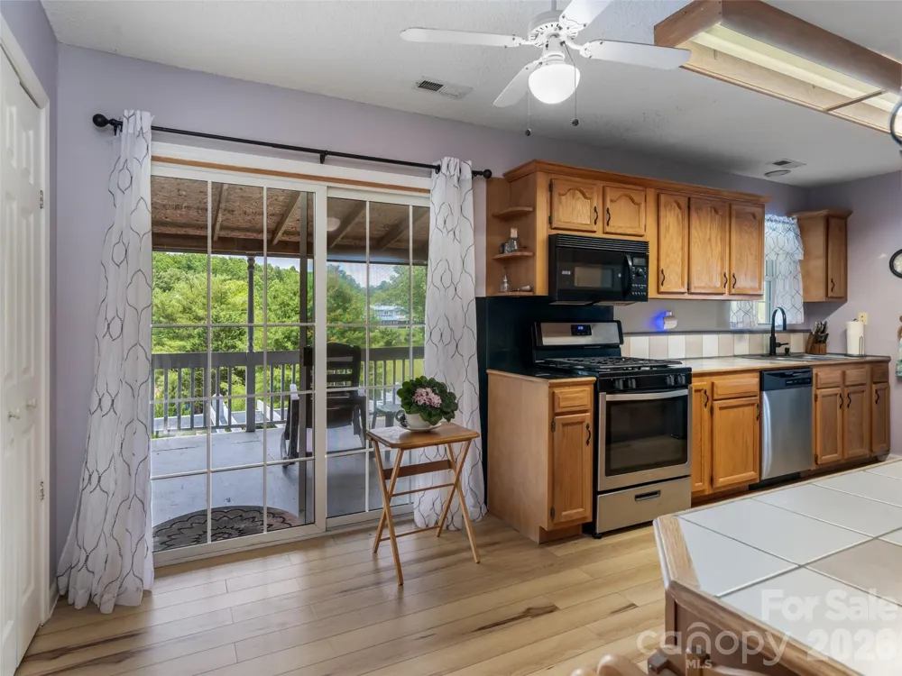 9 Coquina Lane Leicester, NC 28748