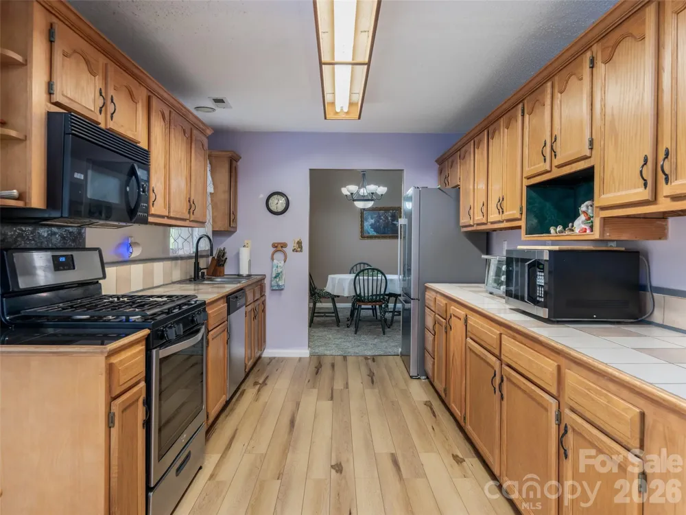 9 Coquina Lane Leicester, NC 28748