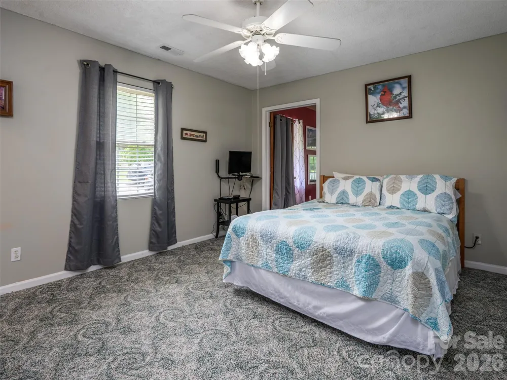 9 Coquina Lane Leicester, NC 28748