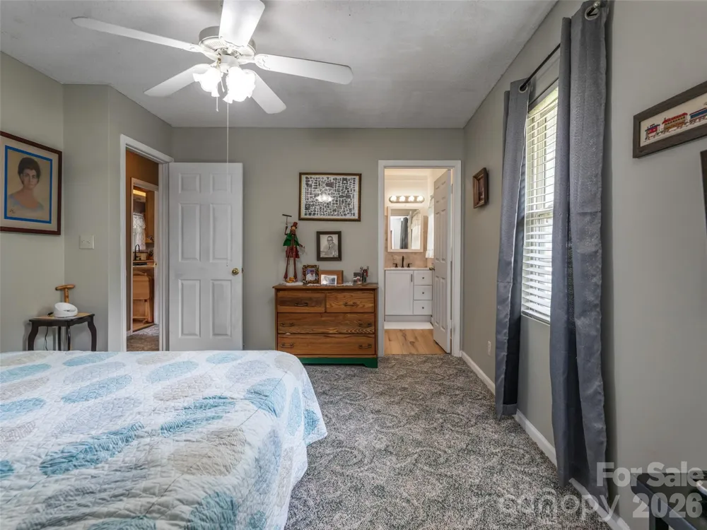9 Coquina Lane Leicester, NC 28748