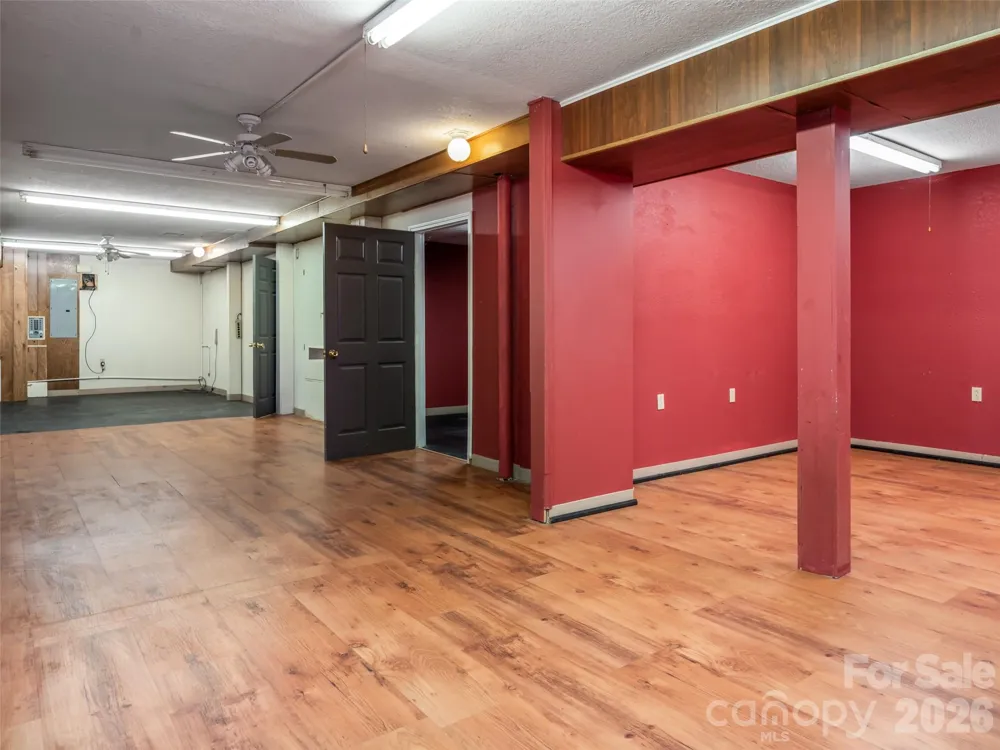 9 Coquina Lane Leicester, NC 28748