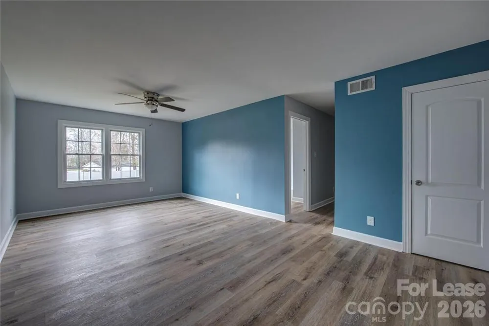 1048 Avondale Road #17 Lowell, NC 28098