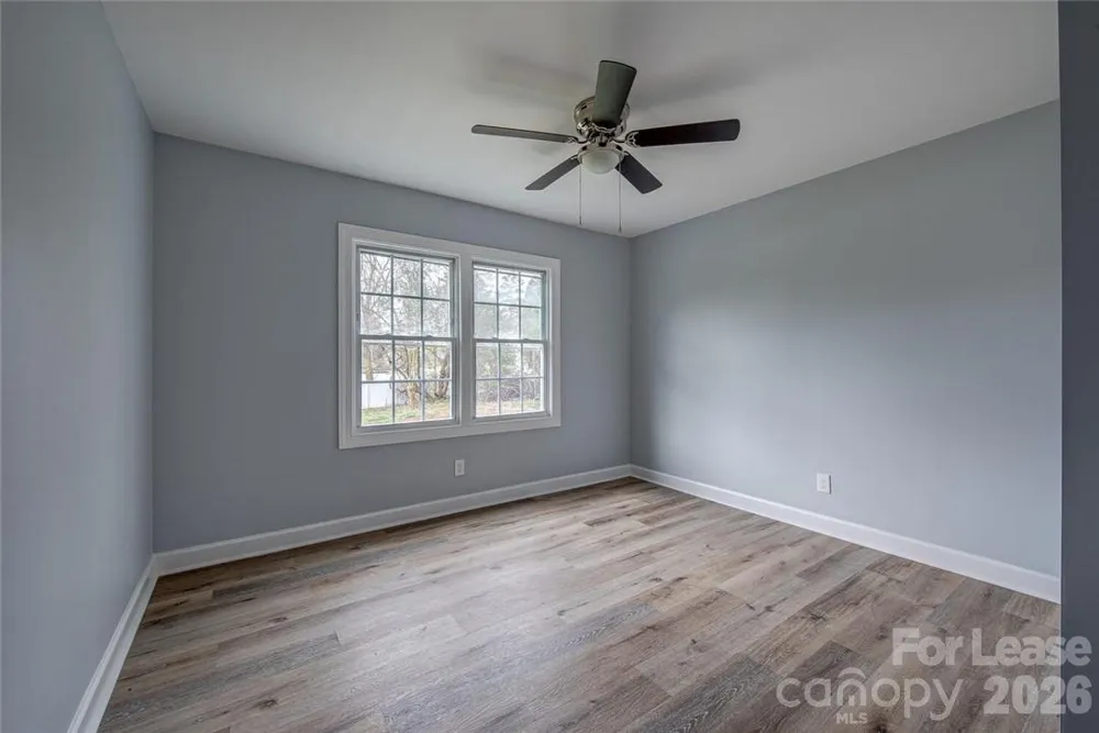 1048 Avondale Road #17 Lowell, NC 28098