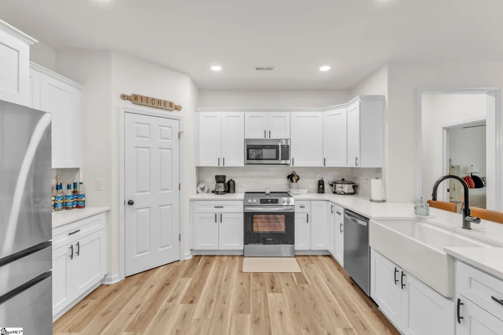 404 Burrell Street Pendleton, SC 29670
