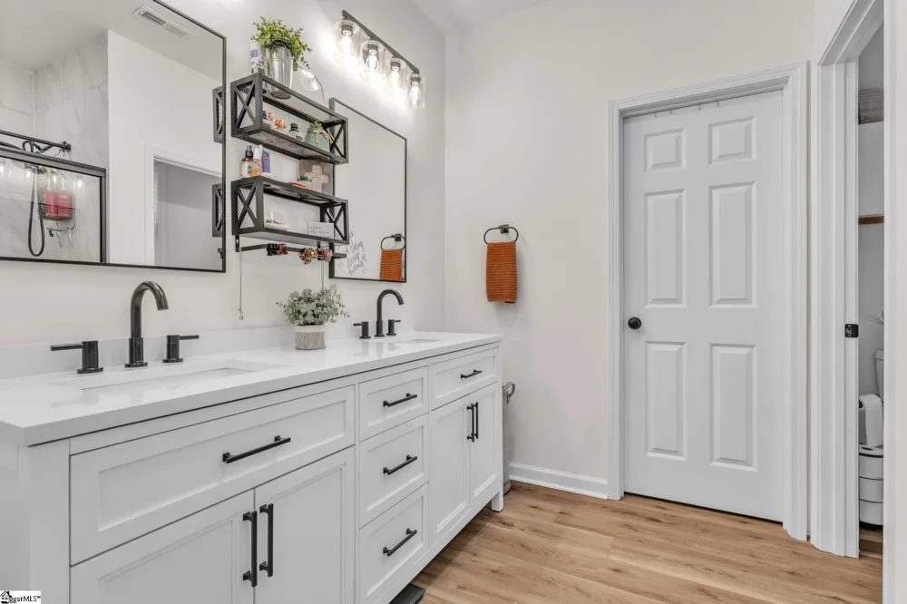 404 Burrell Street Pendleton, SC 29670