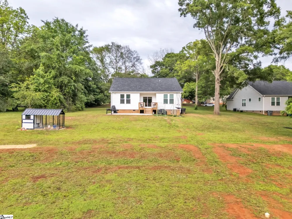 404 Burrell Street Pendleton, SC 29670