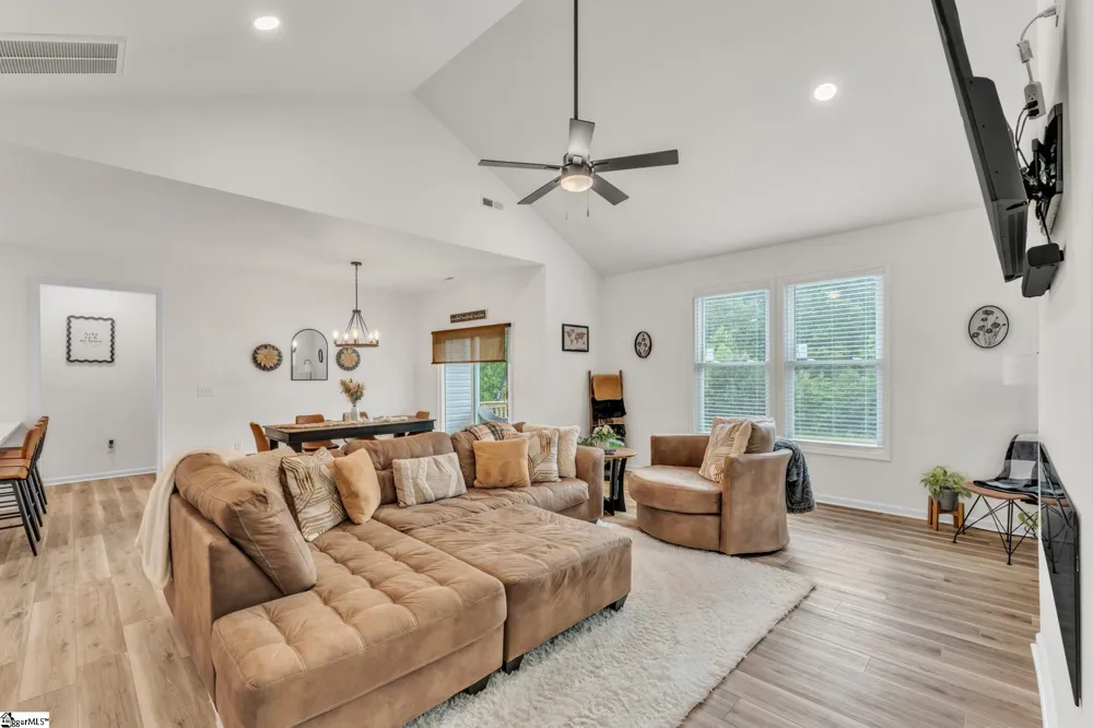 404 Burrell Street Pendleton, SC 29670