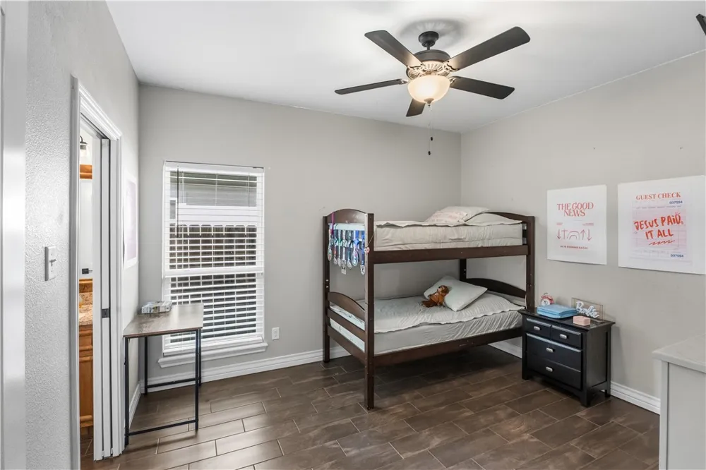 9505 Royal Oak Drive Corpus Christi, TX 78410