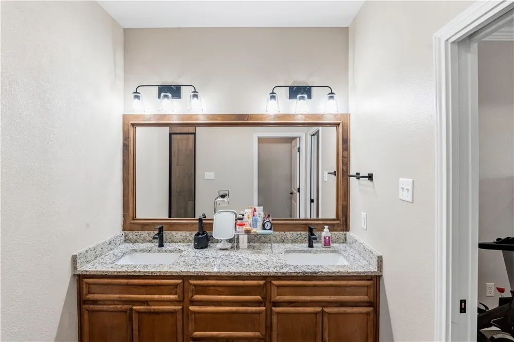 9505 Royal Oak Drive Corpus Christi, TX 78410