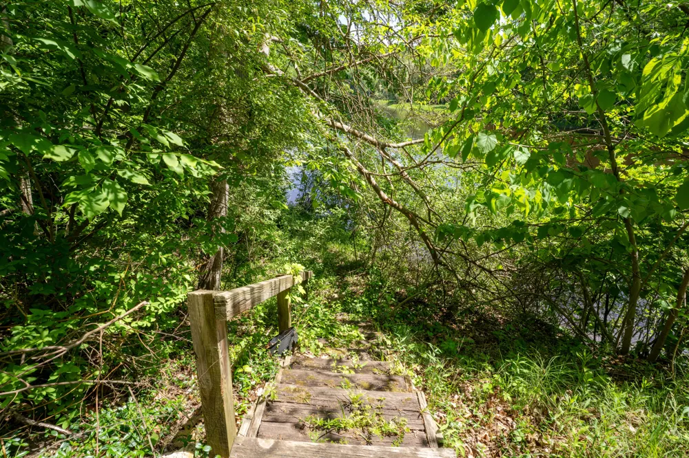 866 W 90th Street Newaygo, MI 49337