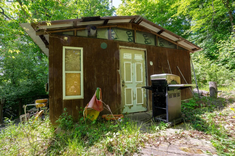 866 W 90th Street Newaygo, MI 49337