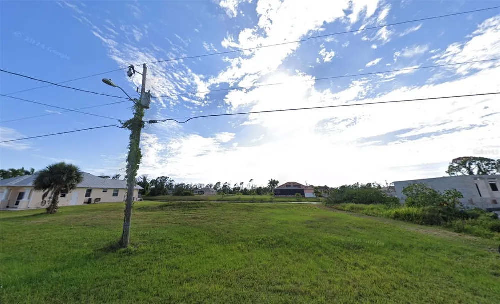 243 TOURNAMENT ROAD Rotonda West, FL 33947