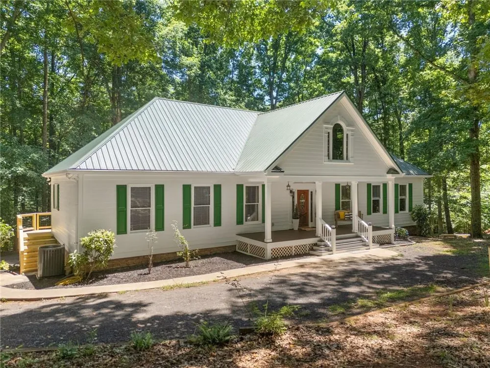 3807 Al Mangum Road Talmo, GA 30575