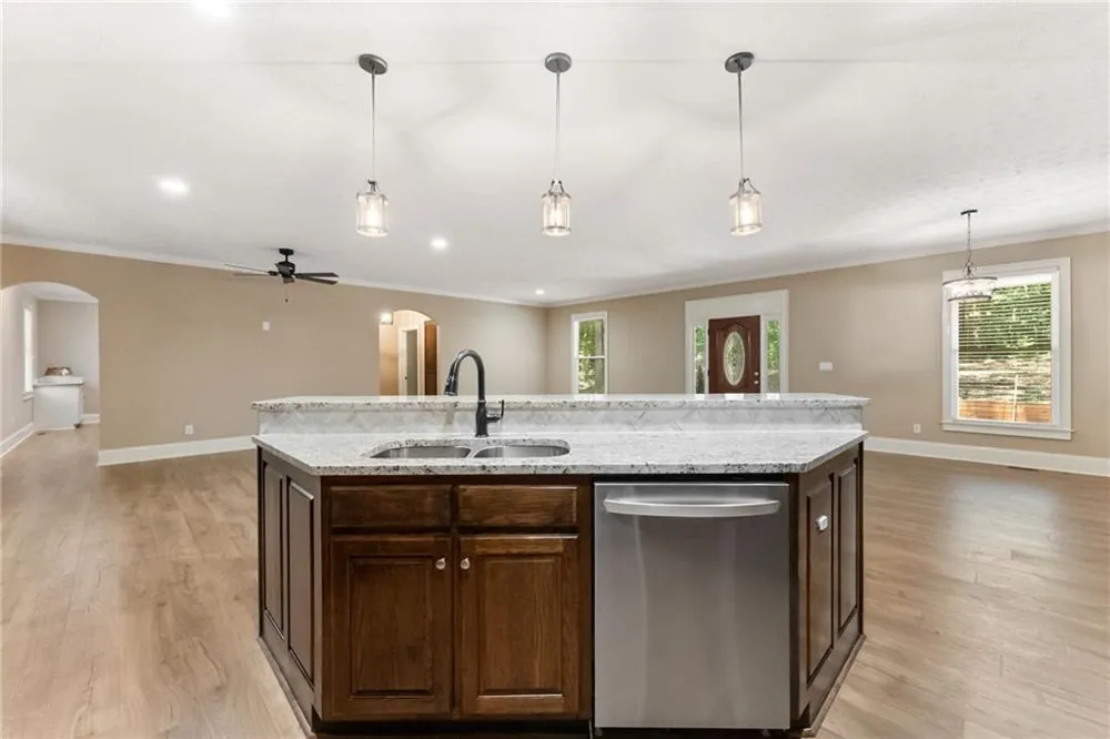 3807 Al Mangum Road Talmo, GA 30575