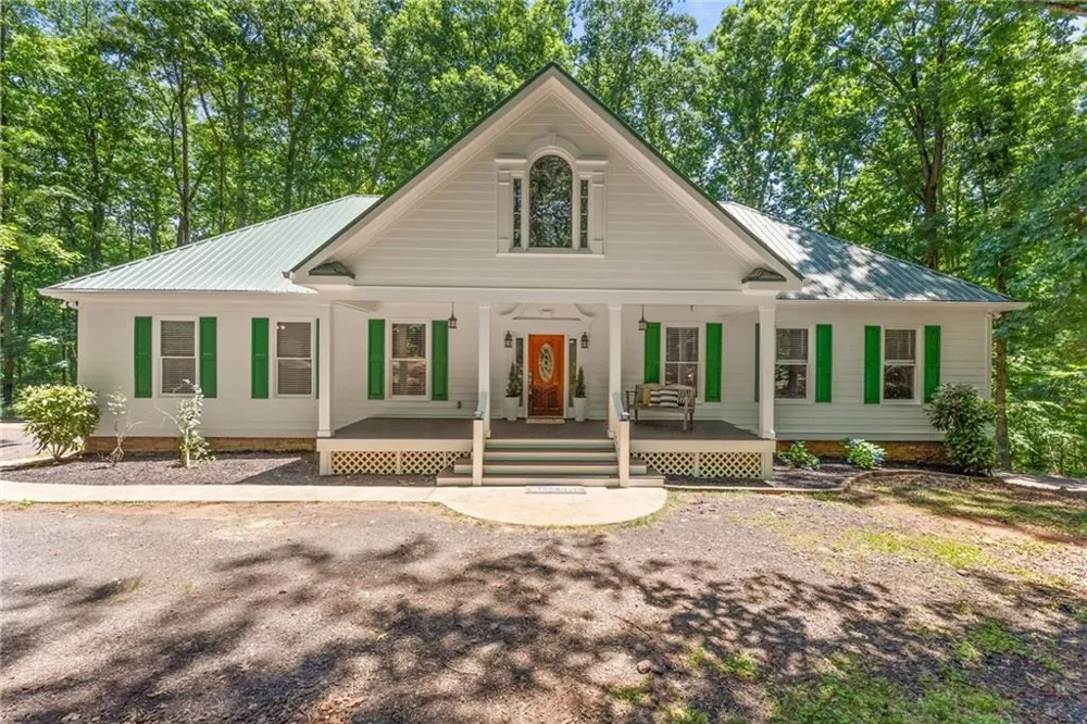 3807 Al Mangum Road Talmo, GA 30575
