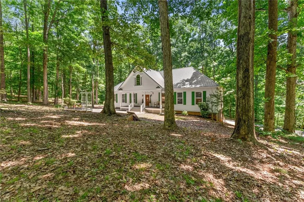 3807 Al Mangum Road Talmo, GA 30575
