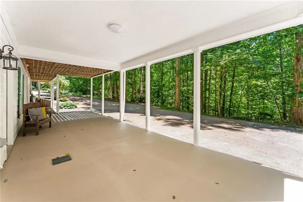 3807 Al Mangum Road Talmo, GA 30575