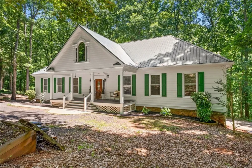3807 Al Mangum Road Talmo, GA 30575