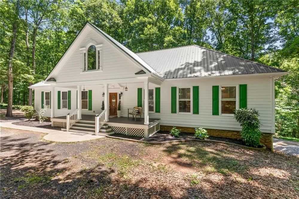 3807 Al Mangum Road Talmo, GA 30575