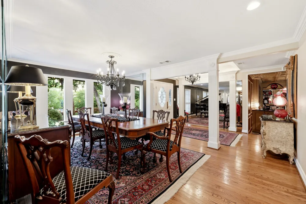 1809 Southpark Drive Arlington, TX 76013