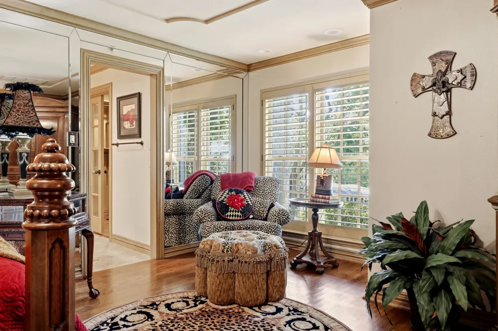 1809 Southpark Drive Arlington, TX 76013