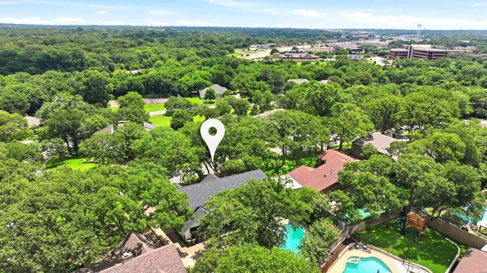 1809 Southpark Drive Arlington, TX 76013