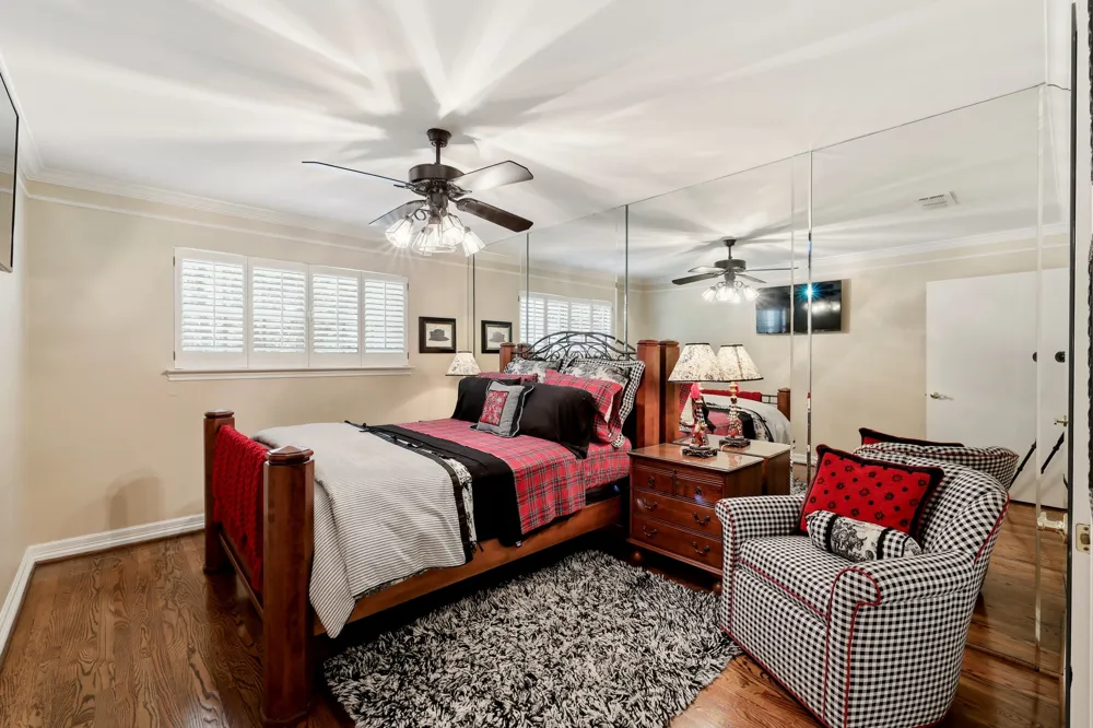 1809 Southpark Drive Arlington, TX 76013