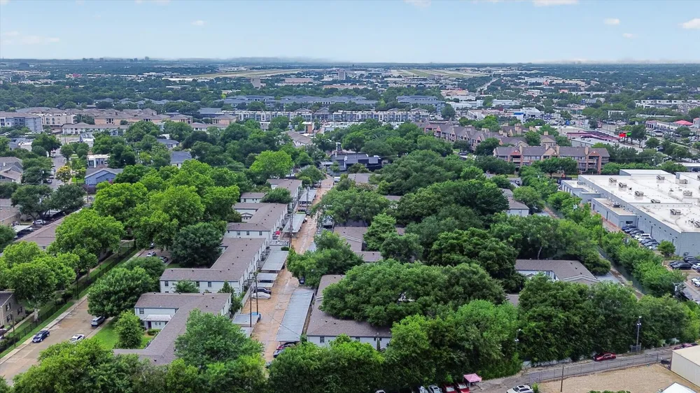 4926 Lahoma Street Dallas, TX 75235