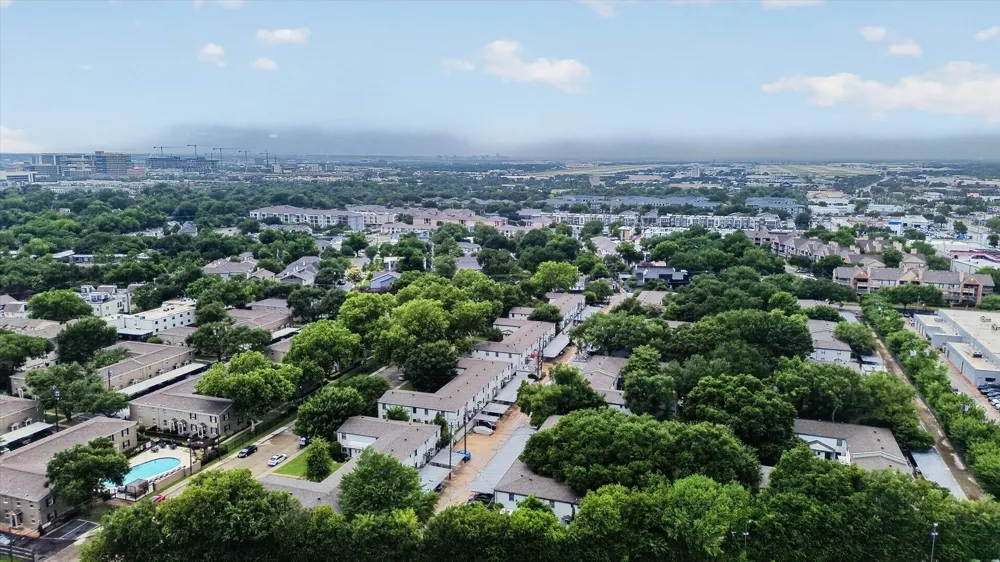 4926 Lahoma Street Dallas, TX 75235