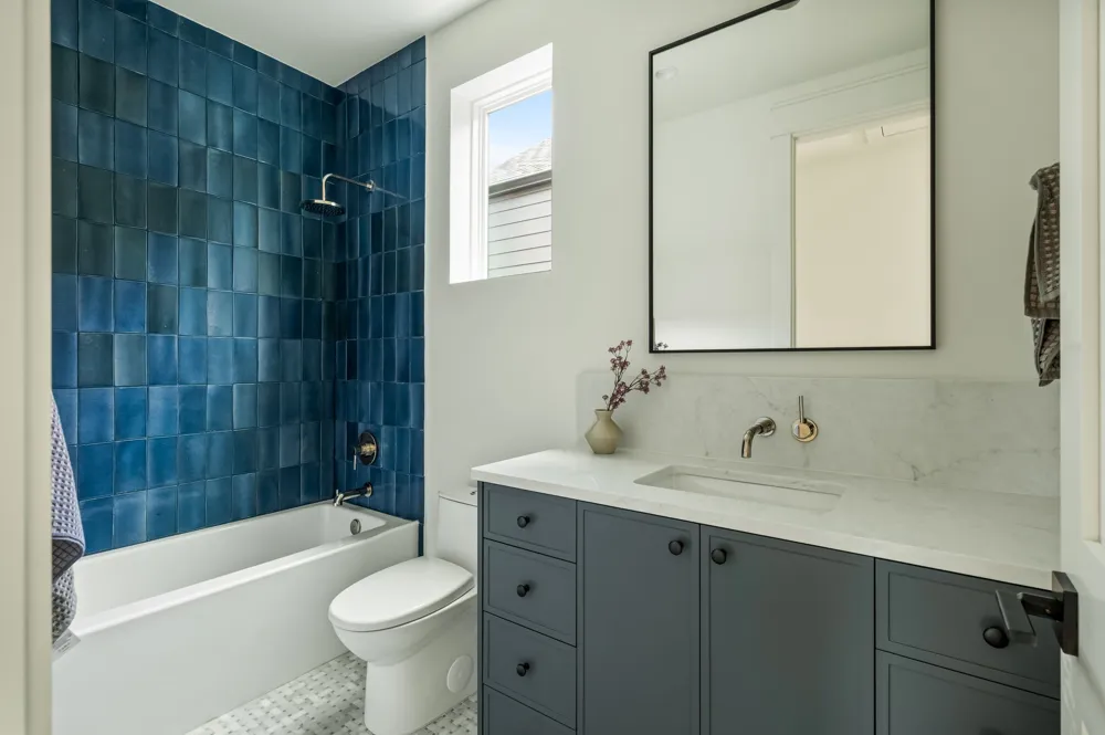 1004 Juanita #2 Austin, TX 78704