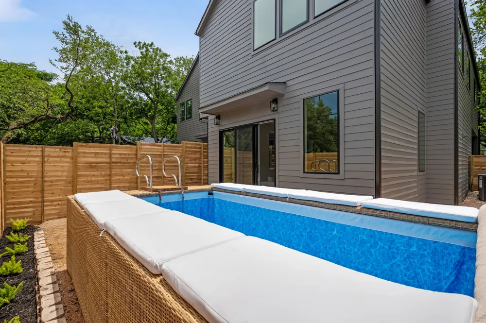 1004 Juanita #2 Austin, TX 78704