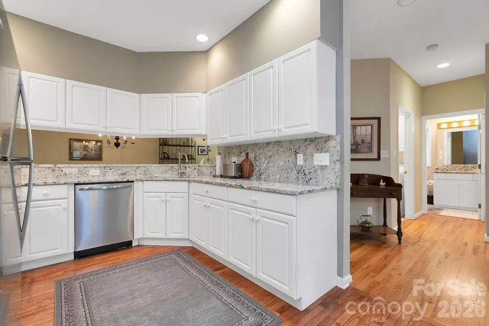 61 Autumn Glen Court Brevard, NC 28712