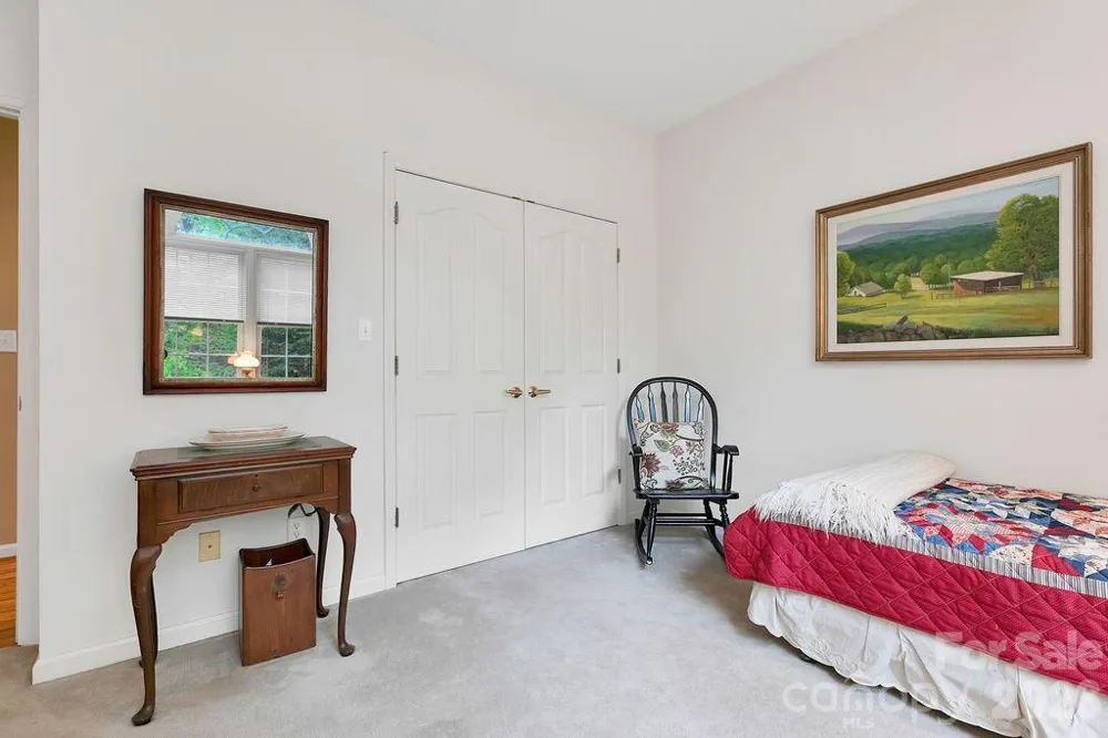 61 Autumn Glen Court Brevard, NC 28712