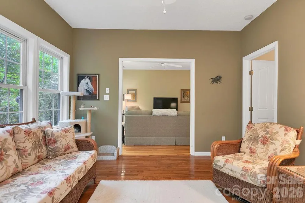 61 Autumn Glen Court Brevard, NC 28712