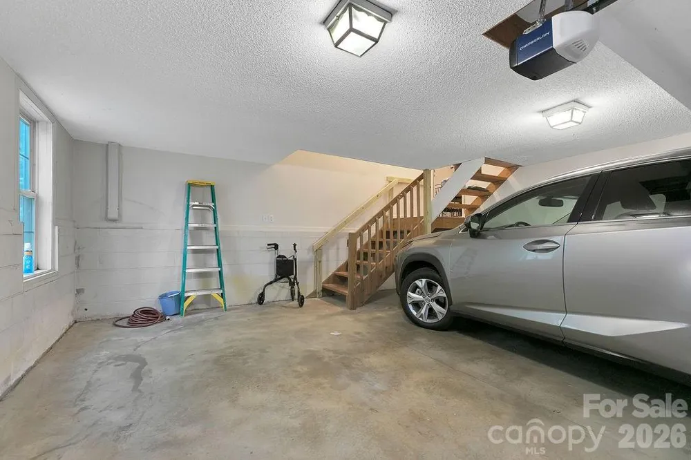 61 Autumn Glen Court Brevard, NC 28712