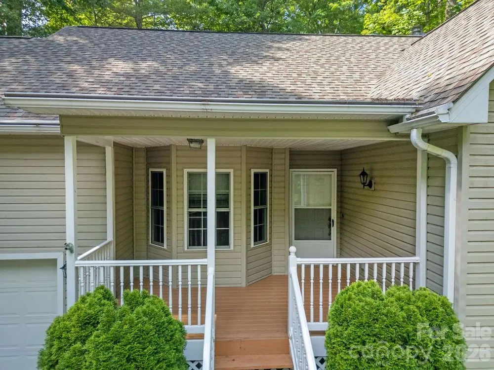 61 Autumn Glen Court Brevard, NC 28712