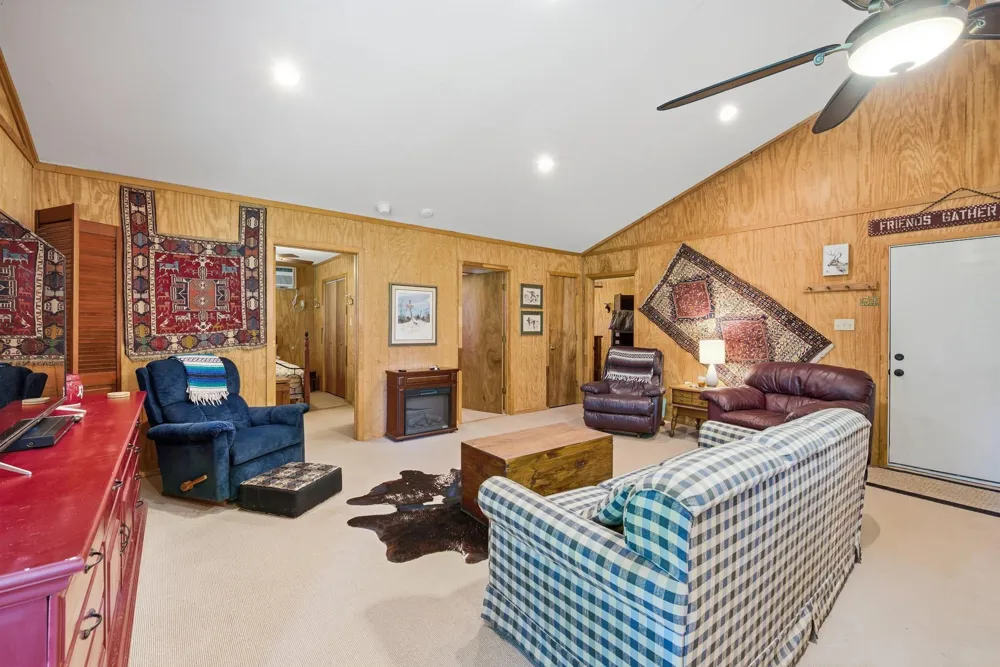 3457 County Road 364 Milano, TX 76556