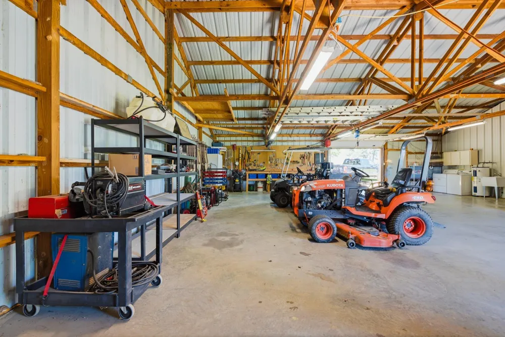 3457 County Road 364 Milano, TX 76556